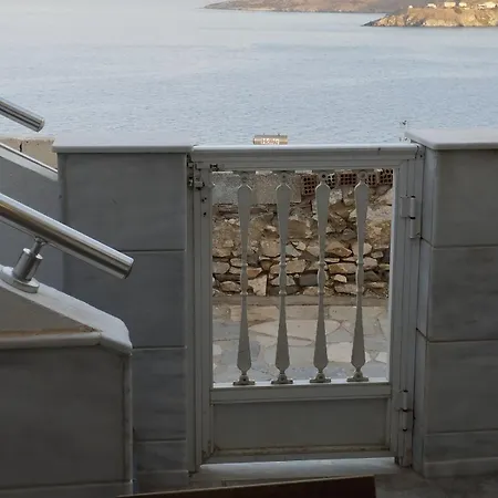 Apartment Sea Breeze New Vaporia Syros Ermoupoli