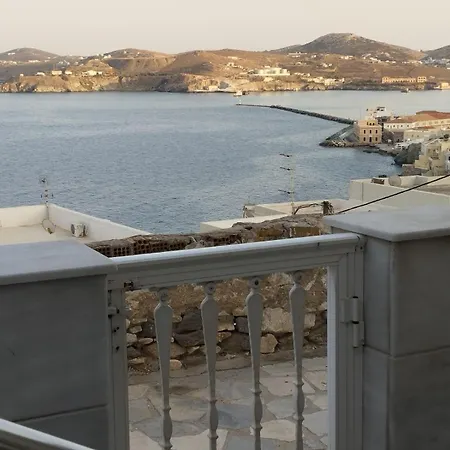 Apartment Sea Breeze New Vaporia Syros
